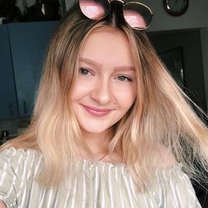 Meet your Posher, Melanie